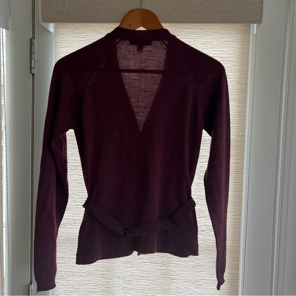 Burberry Sweater - Picture 3 of 9